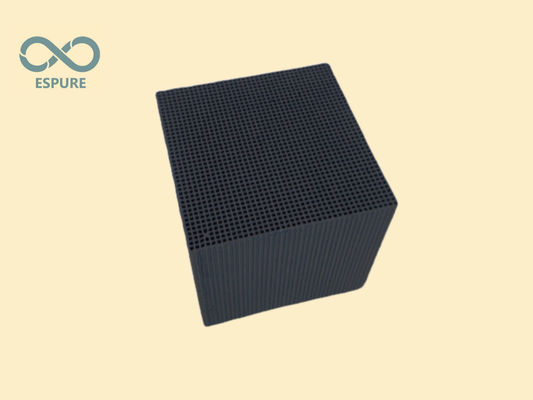 900mg/g หญ้าหินอัตราการทํางานสําหรับการกําจัด VOCs 100*100*100mm